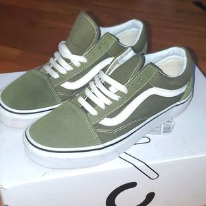 Mens olive color suede vans shoe